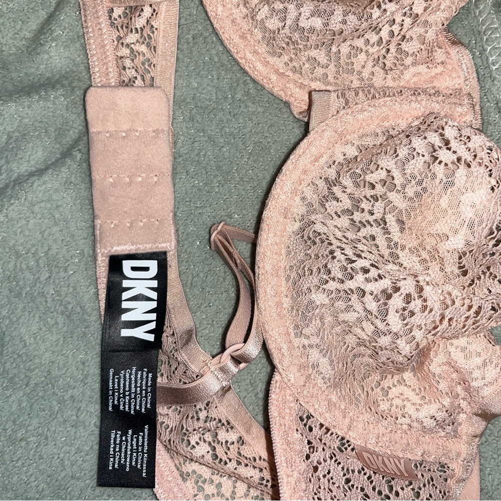Bra Bundle - Picture 4 of 5